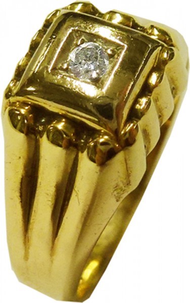 Goldring in Größe 17,3 mm aus hochwertigem Gelbgold 585/- besetzt mit einem wunderschön funkelnden echten Brillanten ca. 0,03 bct W/SI im exklusiven Design. Der Ring hat eine gleichbleibende Ringschiene und ist hochglanzpoliert, was ihn noch mehr strahlen