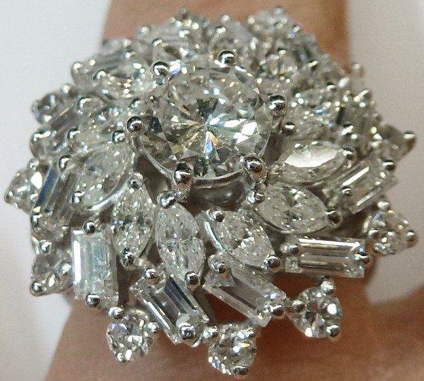 Ring Weißgold 750/- Brillanten 0,90ct TW/VSI 39 Diamanten 2,10ct