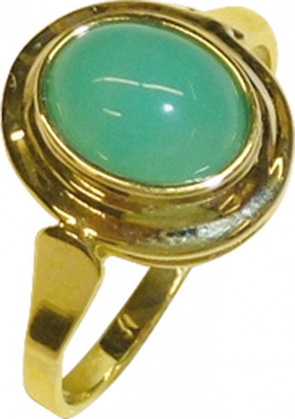 Ring in Gelbgold 333/- poliert, mit feiner grüner Jade 10mm lang, 8mm Breit, Ringkopf 14mm, Breite 2 mm, Stärke 7 mm. Dieses Einzelstück ist nur noch in der Größe 19 erhältlich. ABRAMOWICZ – Die feine Goldschmiede in Stuttgart.