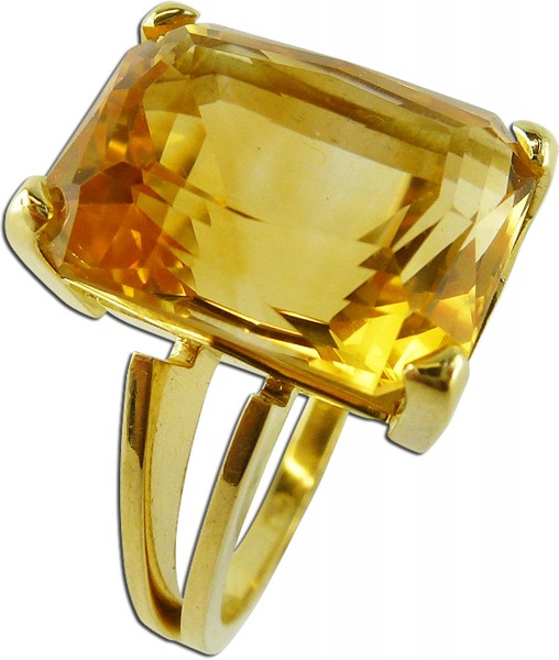 Ring, Gelbgold 750/-, 1 feiner Citrin 14x11mm