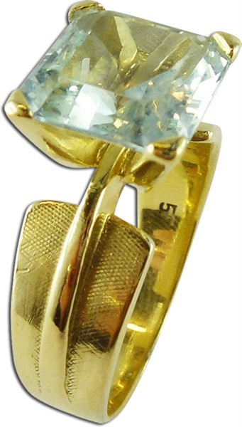 Ring, Blautopasring, Gelbgold  585/-, 1 Blautopas 10x10mm, Carreschliff,  80er Jahren