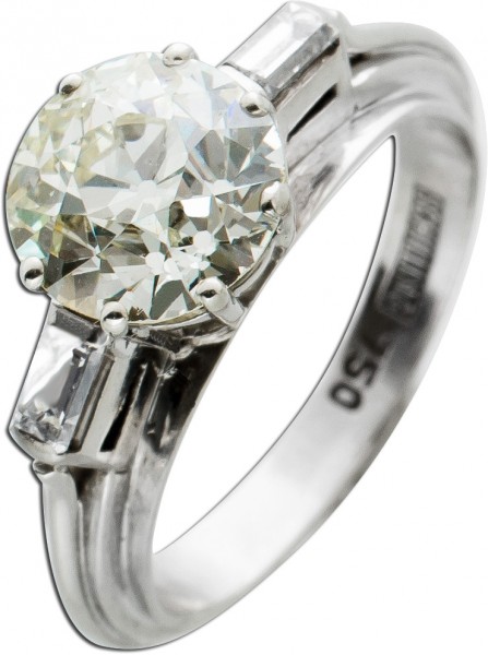 Antiker Diamant Brillant Ring Weissgold 750  2,20ct Q-R/SI1 2 Baguette Diamanten 0,20ct  IGI Zertifikat 100 Jahre alt