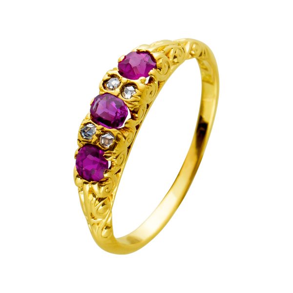 Antiker Diamant Rubin Ring Gelbgold 585 um 1870, 4 Diamanten im Rosenschliff 0,25ct W/I1und 3 Rubine,Gr. 17,5mm
